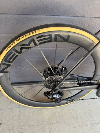 Tweedehands Cervélo R5 Dura Ace Di2 2024 2024 Road & Gravel — afbeelding 4 van 7