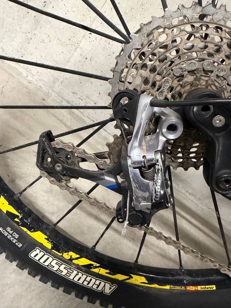 Gebrauchtes Canyon Strive SRAM GX Eagle 2017 Mountainbike, Schwarz — Bild 8 von 29