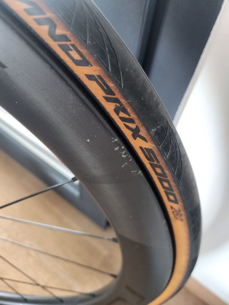 Specialized Tarmac Shimano Dura Ace Di2 2021 Road & Gravel d'occasion — image 7 sur 7