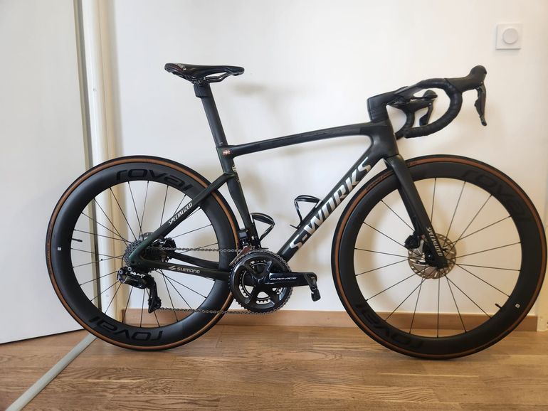 Specialized Tarmac Shimano Dura Ace Di2 2021 Road & Gravel d'occasion — image 2 sur 7