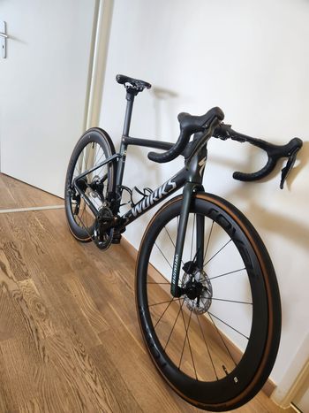 Specialized Tarmac Shimano Dura Ace Di2 2021 Road & Gravel d'occasion — image 3 sur 7