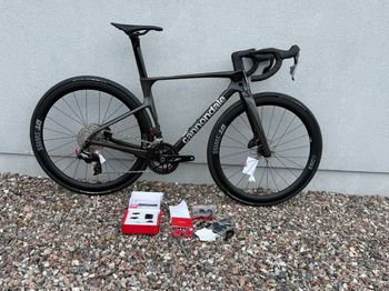 Used Cannondale SuperSix Evo 4 Gen5 AXS 2026 Road & Gravel, Black — image 2 of 8