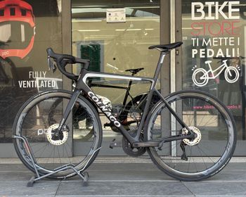Colnago V3-RS 2021 2021 Road & Gravel d'occasion — image 2 sur 5