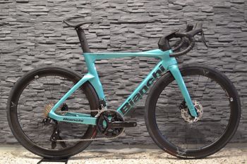 Bianchi Oltre Comp 105 Di2 2025 2025 Route & Gravel d'occasion