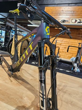 Used Scott Spark RC Team Issue AXS 2023 2023 Mountainbike, Green — image 5 of 5