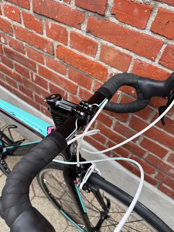 Used Bianchi Nirone Shimano Sora 2024 Road & Gravel, Black — image 7 of 14