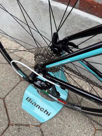Used Bianchi Nirone Shimano Sora 2024 Road & Gravel, Black — image 10 of 14