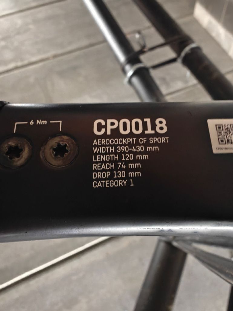 Canyon Aeroad CFR Di2 2025 2025 Road & Gravel d'occasion — image 6 sur 16