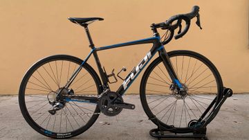 Fuji SL 2.1 Full Carbon Shimano Ultegra 11sp Disc - Size M 2020 Road & Gravel usato