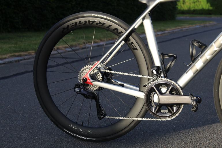 Used Trek Madone SL 7 Gen 8 2025 Road & Gravel, Light Gray — image 4 of 10