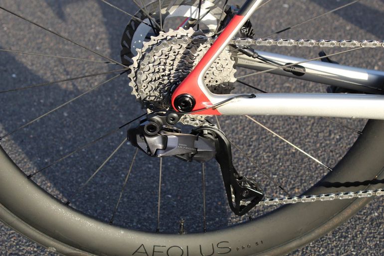 Used Trek Madone SL 7 Gen 8 2025 Road & Gravel, Light Gray — image 6 of 10
