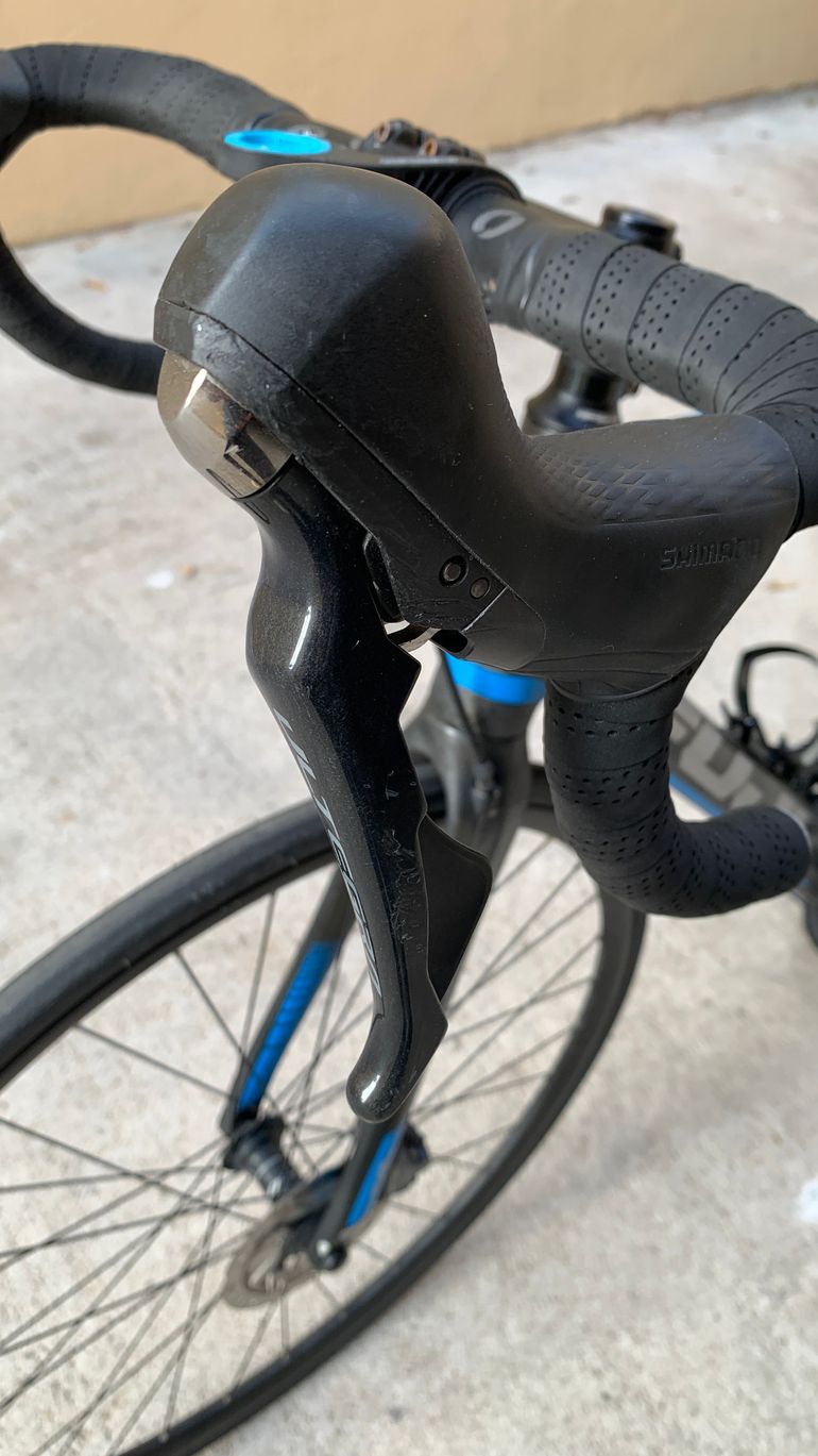 Used Fuji SL 2.1 Full Carbon Shimano Ultegra 11sp Disc - Size L 2021 Road & Gravel, Black — image 2 of 12