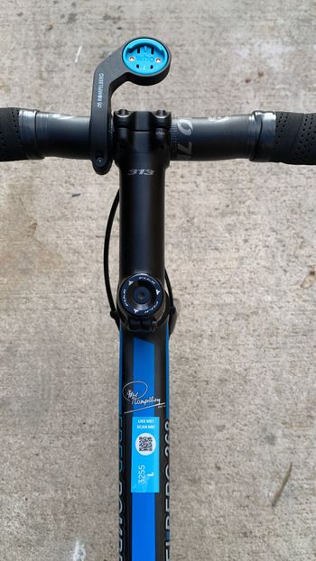 Used Fuji SL 2.1 Full Carbon Shimano Ultegra 11sp Disc - Size L 2021 Road & Gravel, Black — image 8 of 12