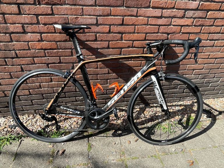 Sensa Calabria Di2 2018 Road & Gravel usato, Nero — immagine 1 di 6