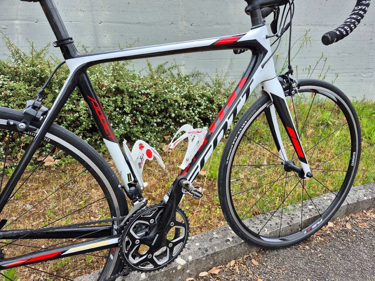Scott Addict 20 2018 2018 Road & Gravel d'occasion — image 4 sur 7