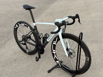 Käytetty Scott Addict SRAM Force eTap AXS 2026 Road & Gravel — kuva 8 / 8