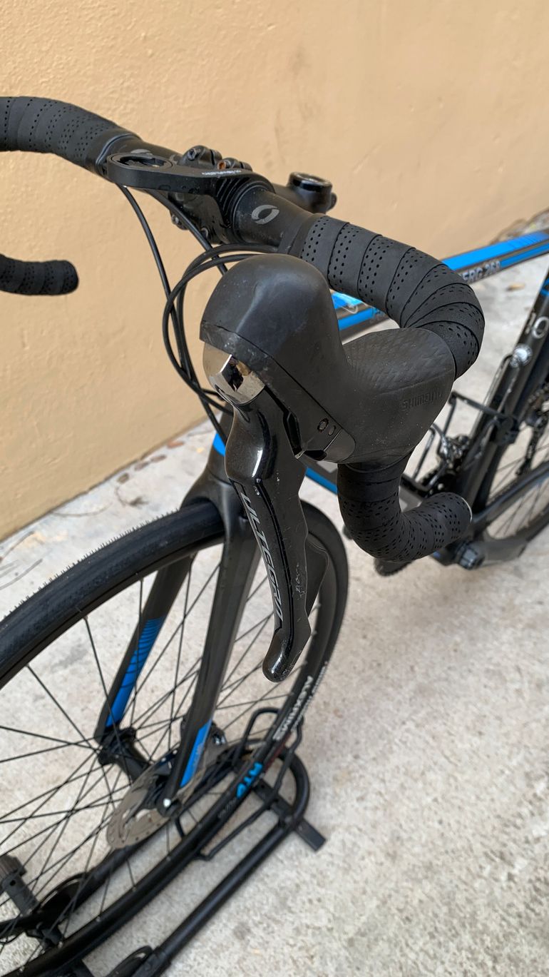 Used Fuji SL 2.1 Full Carbon Shimano Ultegra 11sp Disc - Size L 2021 Road & Gravel, Black — image 2 of 9