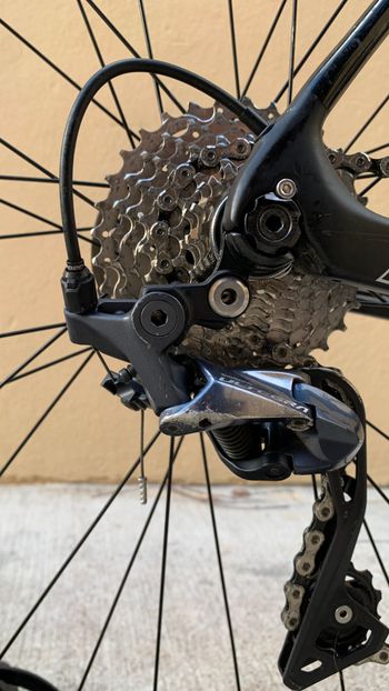 Used Fuji SL 2.1 Full Carbon Shimano Ultegra 11sp Disc - Size L 2021 Road & Gravel, Black — image 5 of 9