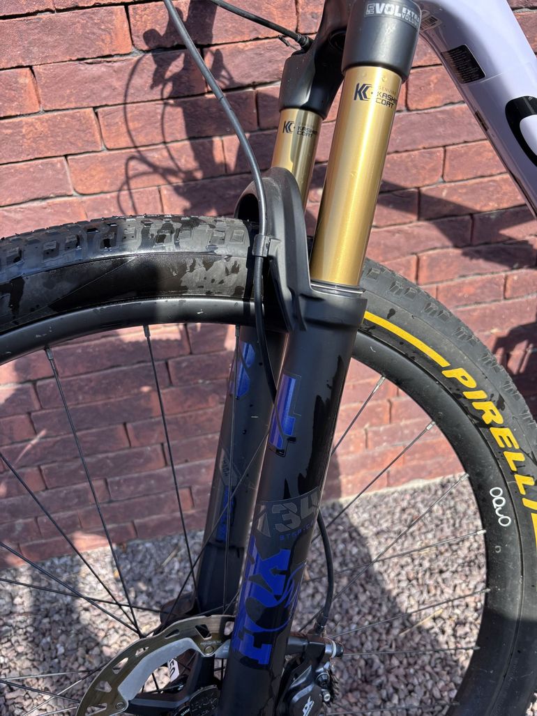 Gebrauchtes Orbea OIZ M-PRO 2025 2025 Mountainbike, Weiß — Bild 19 von 19