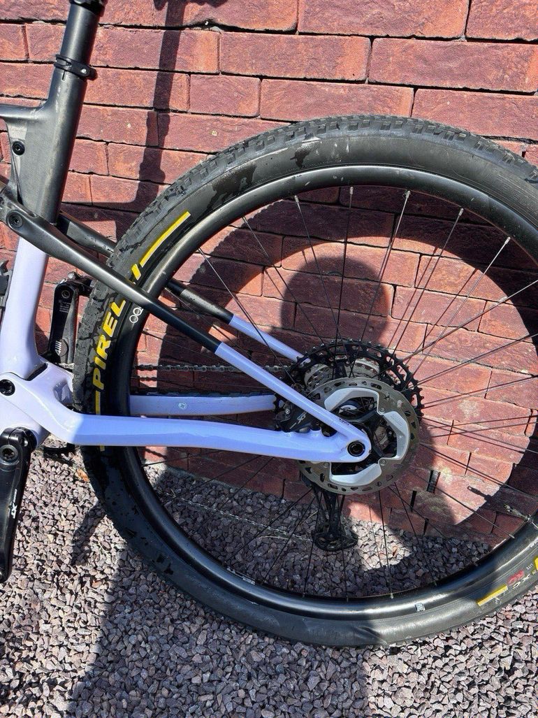 Gebrauchtes Orbea OIZ M-PRO 2025 2025 Mountainbike, Weiß — Bild 15 von 19