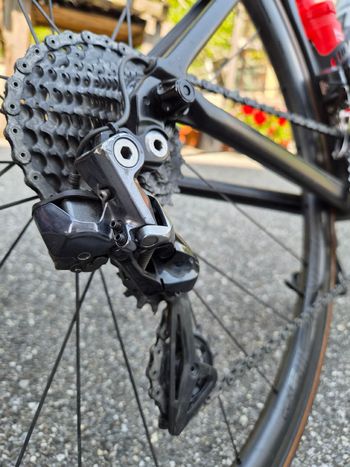 Used Specialized Men's S-Works Tarmac Ultralight 2018 2018 Road & Gravel, Black — image 7 of 32