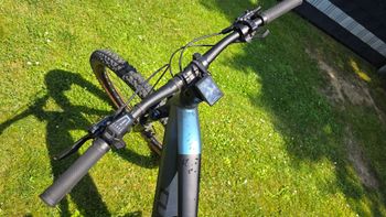 Used CUBE REACTION HYBRID, RACE 750 2023 2023 Mountainbike, Blue, 27.5, 29 — image 3 of 6