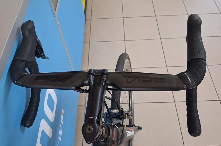 Bianchi Infinito CV 2018 Road & Gravel d'occasion — image 8 sur 8