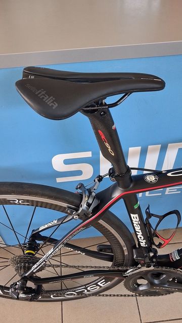 Gebrauchtes Bianchi Infinito CV 2018 Road & Gravel, Schwarz — Bild 4 von 8