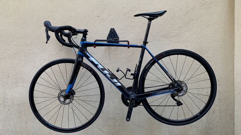 Used Fuji SL 2.1 Full Carbon Shimano Ultegra 11sp Disc - Size L 2021 Road & Gravel, Black — image 4 of 12