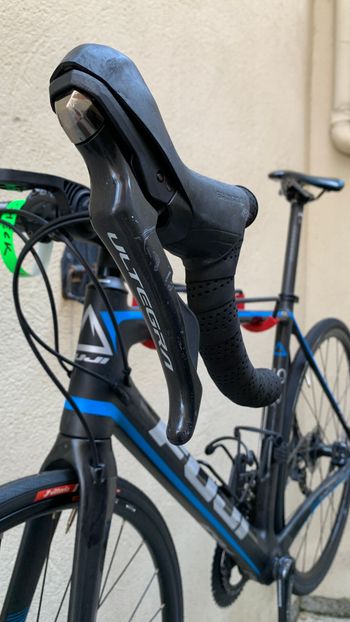 Used Fuji SL 2.1 Full Carbon Shimano Ultegra 11sp Disc - Size L 2021 Road & Gravel, Black — image 5 of 12