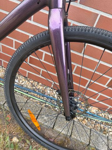 Used Cannondale Topstone 2 2021 2021 Road & Gravel, Purple — image 6 of 9