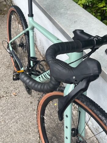 Canyon Grizl 7 2024 2024 Road & Gravel d'occasion — image 2 sur 8