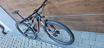 Used Orbea OIZ M PRO 2022 2022 Mountainbike, Black, 29 — image 2 of 4