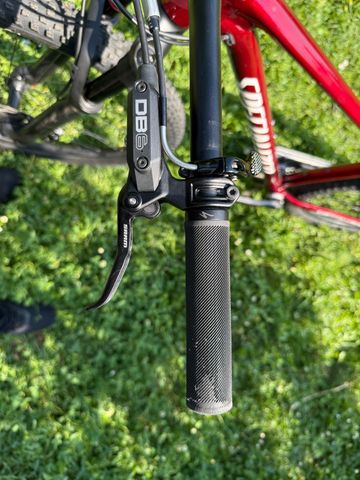 Used Specialized Chisel Comp 2021 2021 Mountainbike, Red, 29 — image 6 of 11