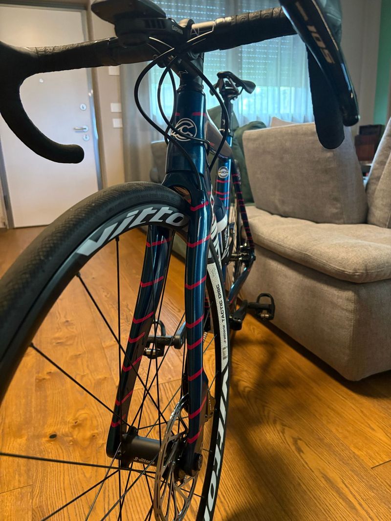 Used Cinelli Veltrix Disc 2023 2023 Road & Gravel, Blue — image 7 of 8