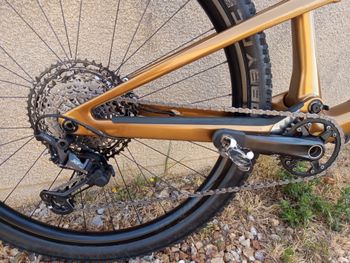 Brugt Canyon Lux Trail CF 8 2024 2024 Mountainbike — billede 5 af 9