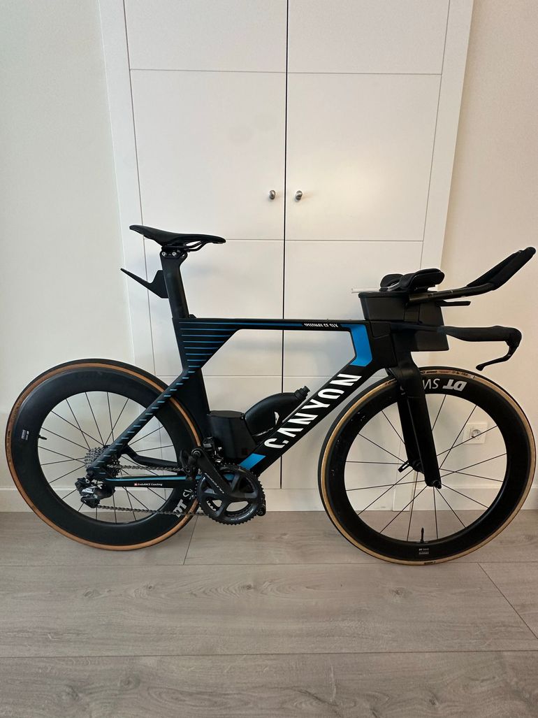 Used Canyon Speedmax CF SLX 8.0 SL 2020 2020 Road & Gravel, Black — image 1 of 12
