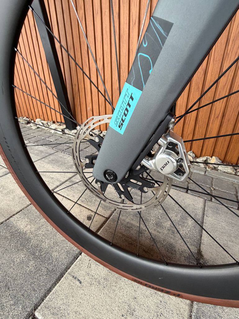 Scott FOIL RC PRO 2025 SRAM RED AXS QUARQ 2025 Road & Gravel d'occasion — image 6 sur 13