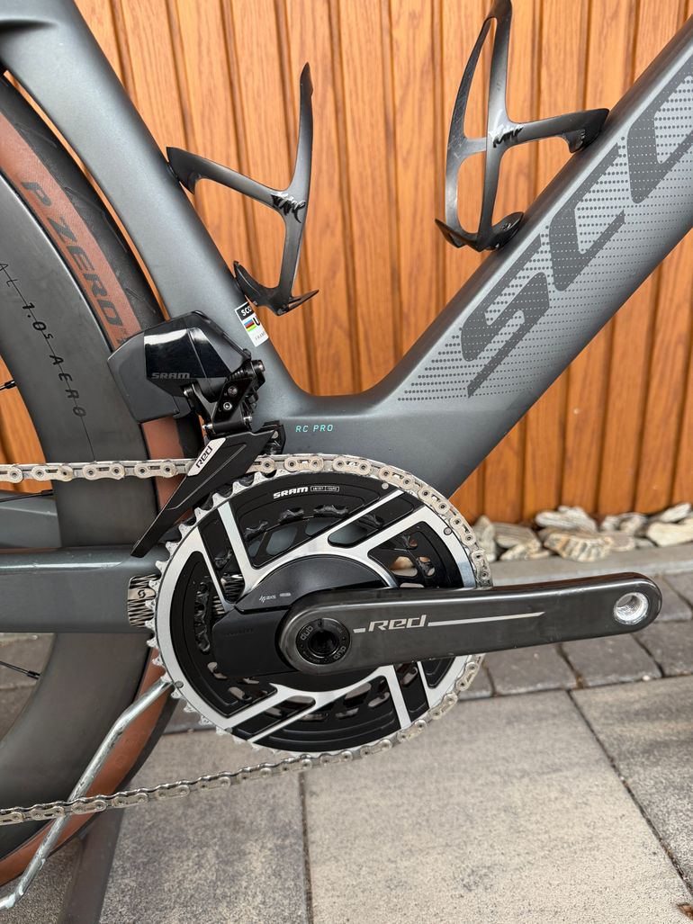 Scott FOIL RC PRO 2025 SRAM RED AXS QUARQ 2025 Road & Gravel d'occasion — image 5 sur 13