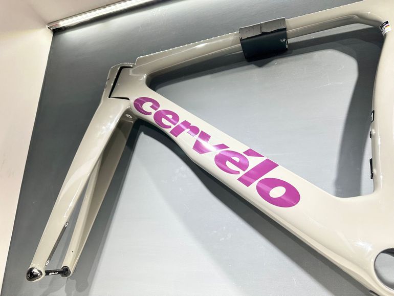 Used Cervélo S5 Frameset 2026 Frameset 2026 Road & Gravel, Light Gray — image 2 of 9