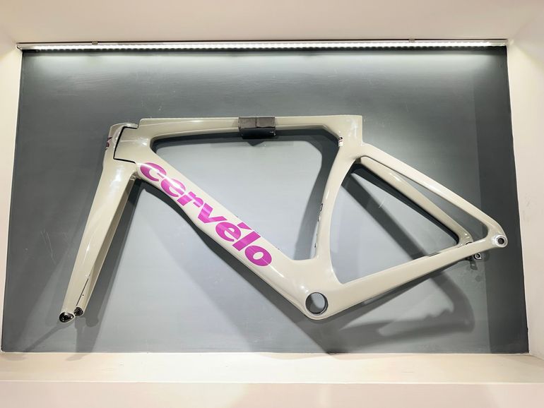 Used Cervélo S5 Frameset 2026 Frameset 2026 Road & Gravel, Light Gray — image 1 of 9