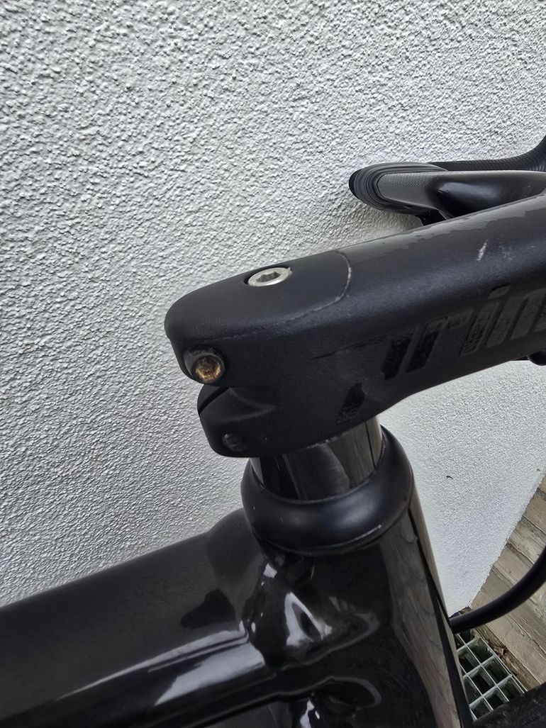 Specialized Allez Sprint Disc 2020 2020 Road & Gravel d'occasion — image 10 sur 19
