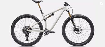 Used Specialized Epic EVO Pro 2023 2023 Mountainbike, White, 29 — image 1 of 11