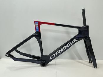 Tweedehands Orbea Orca Aero Team Ceratizit 2025 Frameset 2025 Road & Gravel — afbeelding 2 van 6