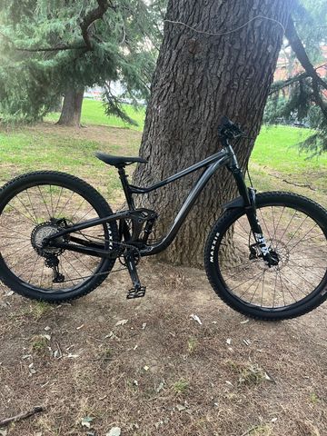 Used Giant Trance 29 1 2022 2022 Mountainbike, Black — image 2 of 7