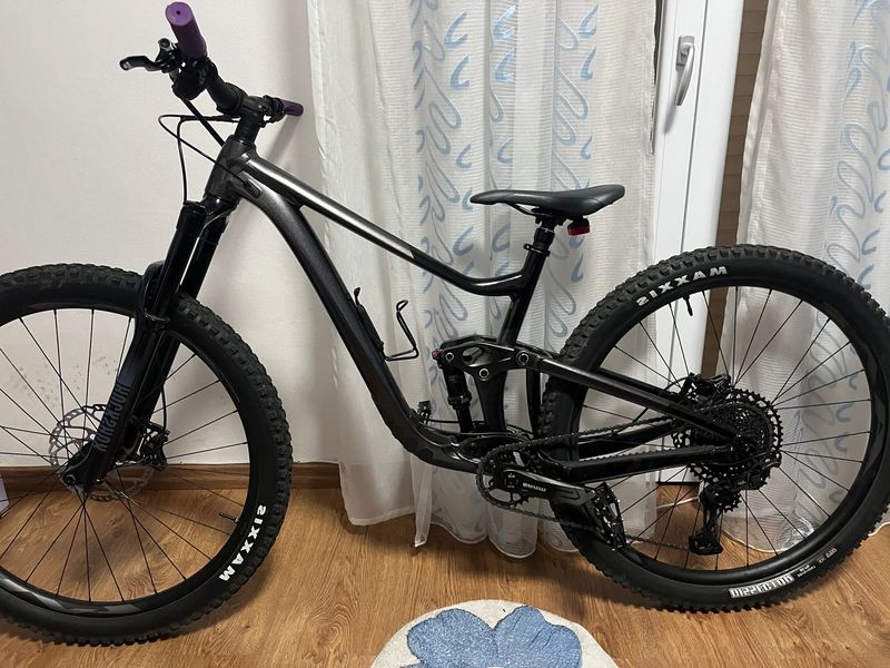 Used Giant Trance 29 1 2022 2022 Mountainbike, Black — image 1 of 7