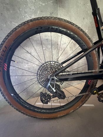 Brugt BMC Fourstroke 01 ONE 2024 2024 Mountainbike — billede 2 af 7