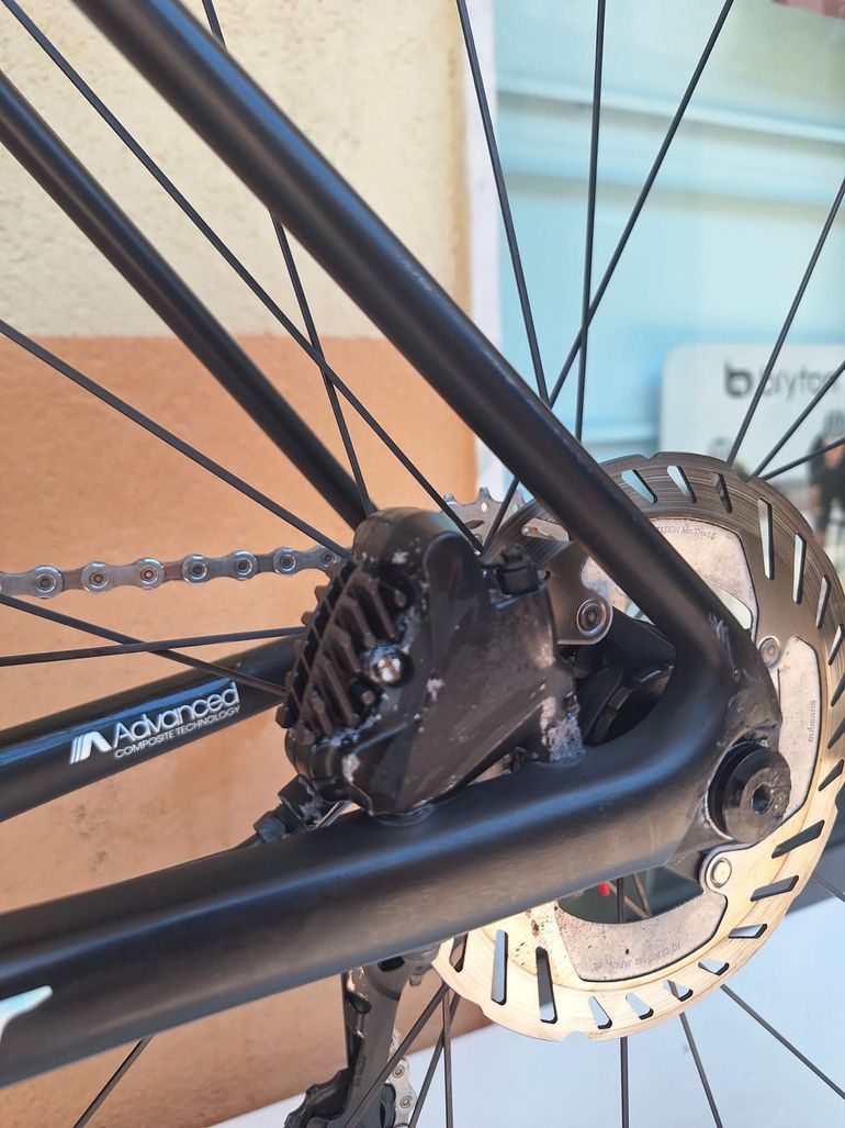 Used Giant TCR Advanced Pro Team Disc 2021 2021 Road & Gravel, Black — image 18 of 24