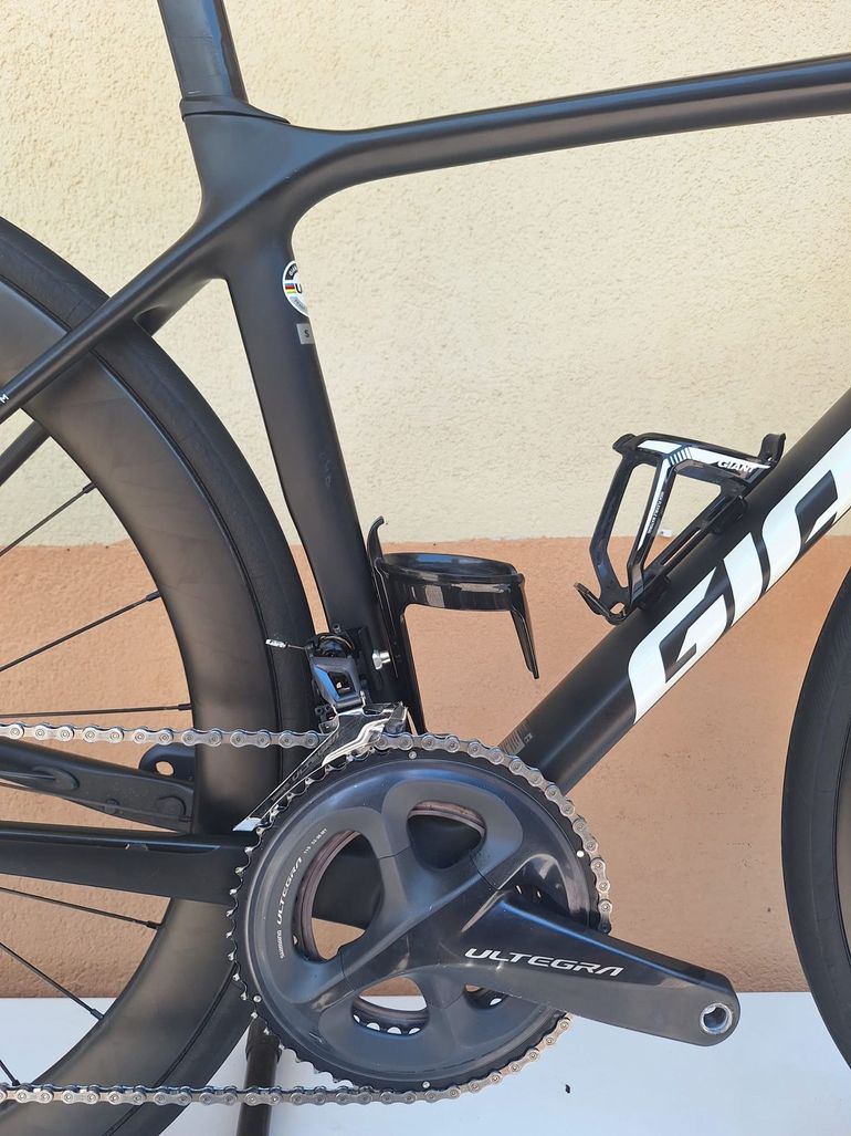 Used Giant TCR Advanced Pro Team Disc 2021 2021 Road & Gravel, Black — image 3 of 24