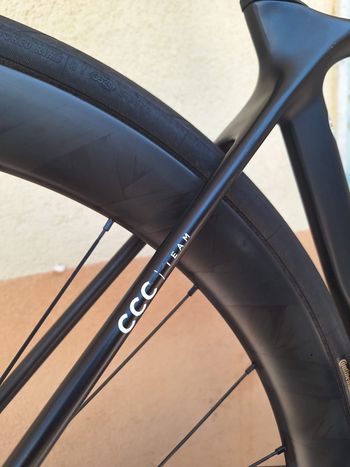 Used Giant TCR Advanced Pro Team Disc 2021 2021 Road & Gravel, Black — image 13 of 24